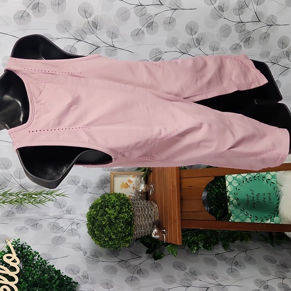 Athleta Foothill Tank - Picture 5 of 6